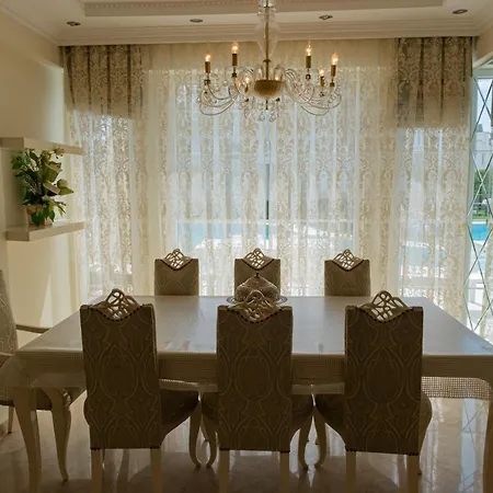 Helios 4 * Belek