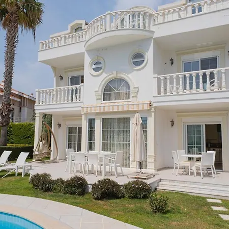 Helios 4 * Belek