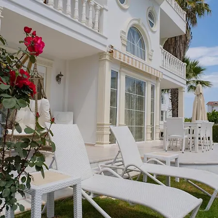 Helios 4 * Belek